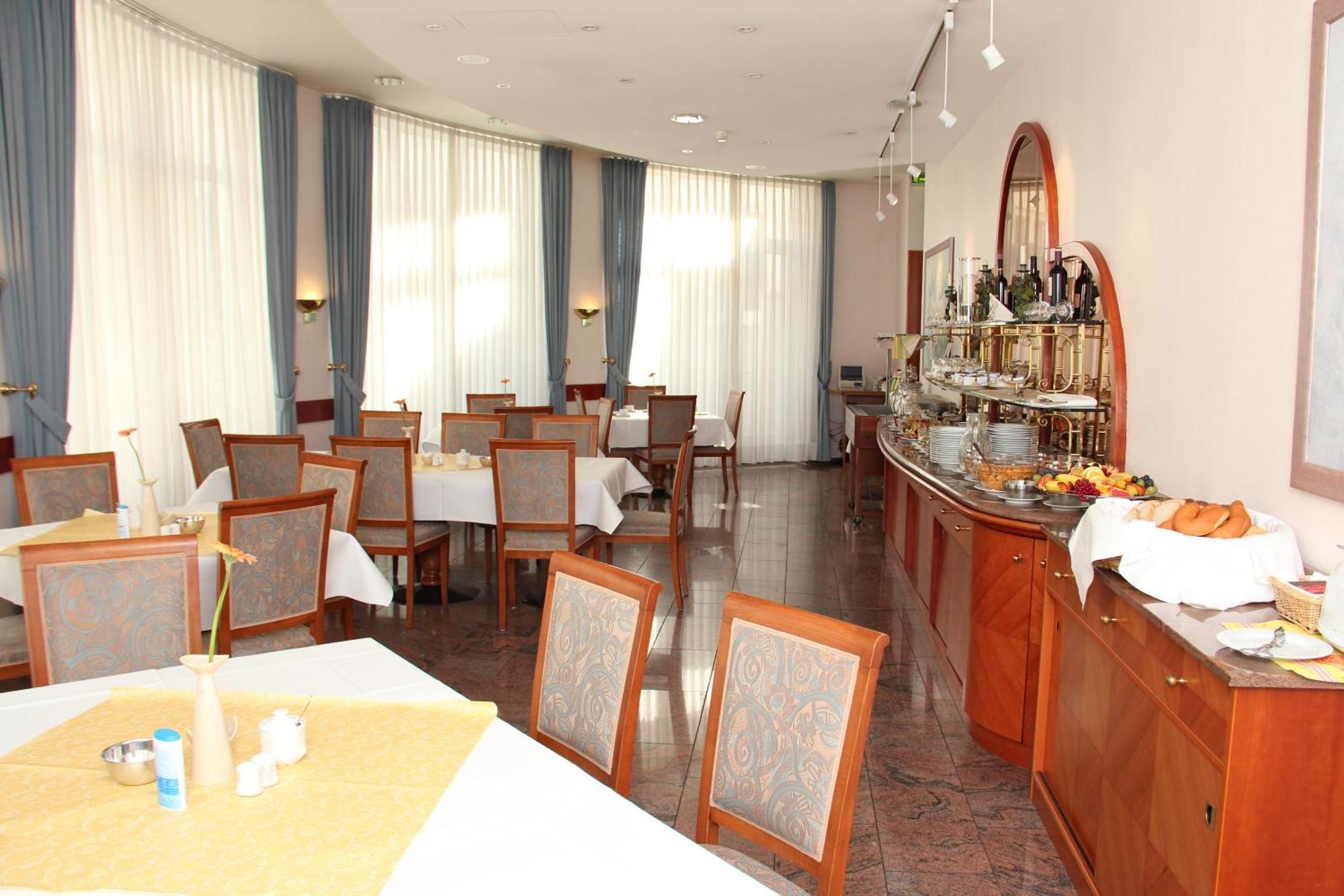 Hotel Ascania Aschersleben Kültér fotó